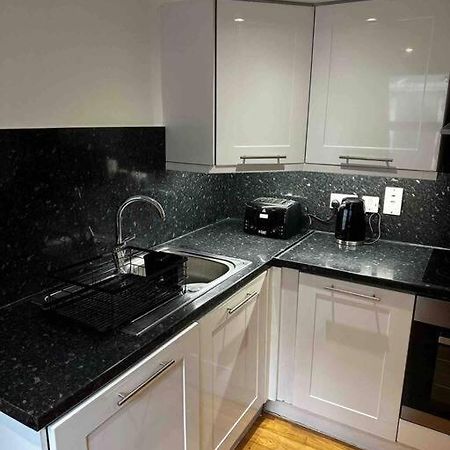 Amazing 2Bed2Bath Edgeware Apartment London Exterior photo