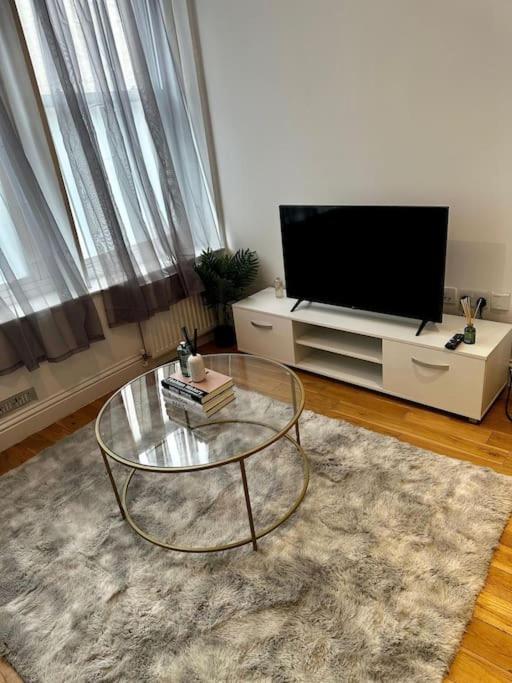 Amazing 2Bed2Bath Edgeware Apartment London Exterior photo